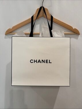 CHANEL White and Black Logo Gift Bag